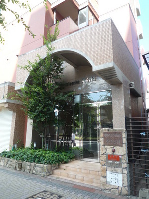 Building appearance. appearance