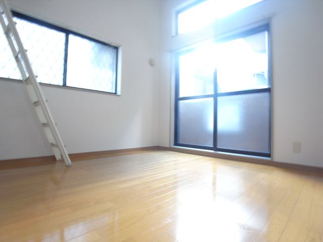 Living and room. Living