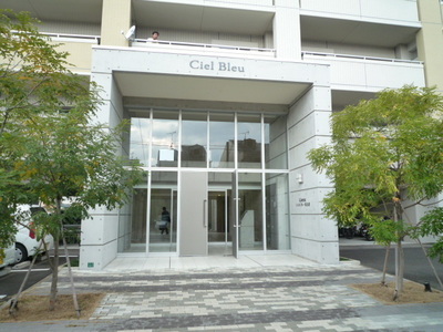 Building appearance. appearance