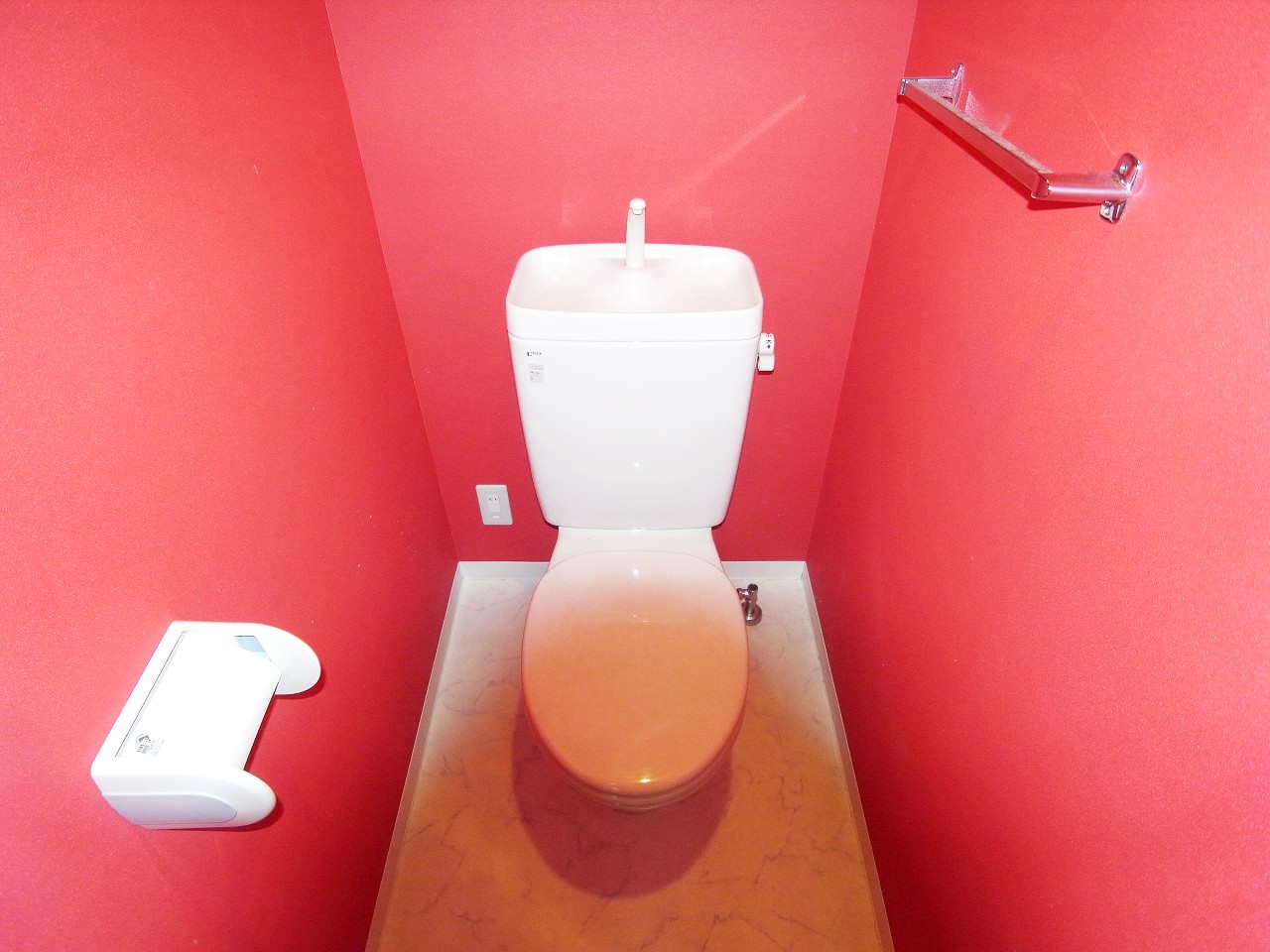 Toilet