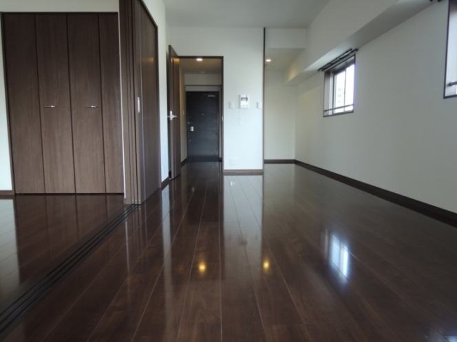 Living and room. Living