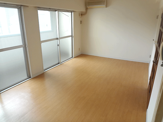 Fukuoka, Hakata-ku, Fukuoka City Hakataekihigashi 3