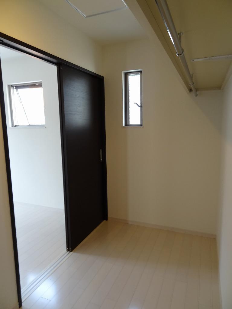 Receipt. The master bedroom walk-in closet