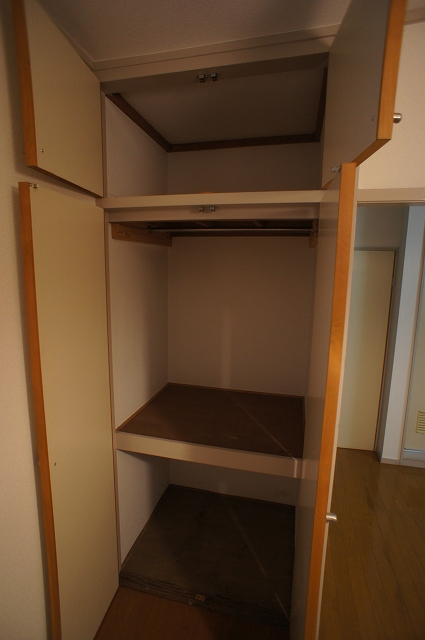 Receipt. A 12-minute walk from Gion Subway Station! 