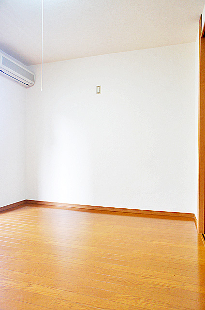 Other room space. Indoor 3