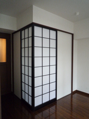 Kitchen. Hide kitchen