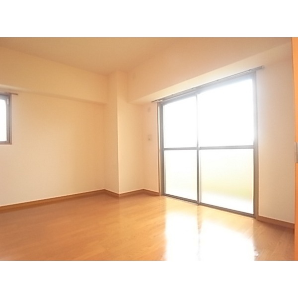 Other.  ※ It is a photograph of another room