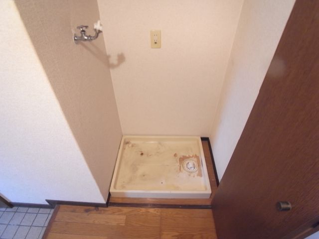 Other Equipment. Laundry Area