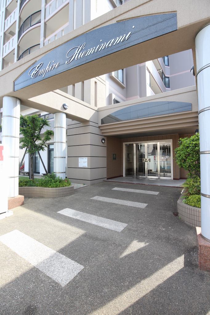 Building appearance. appearance