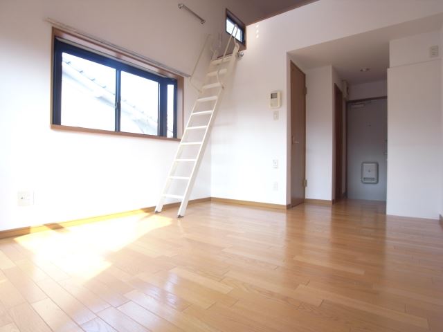 Living and room. Living