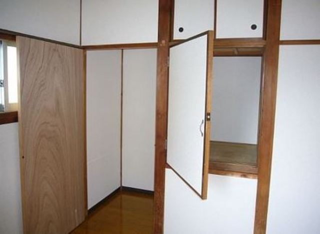 Other room space. Here there are storage