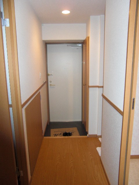 Other. There is also a fence for Wawan-chan at the door ☆ 