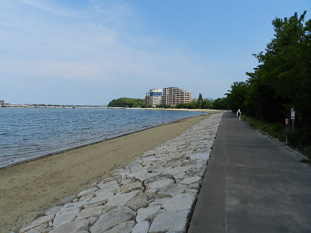 Other. You can go to the coast in a 1-minute walk