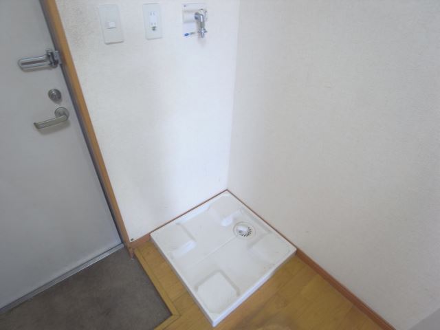 Other Equipment. Washing machine Storage