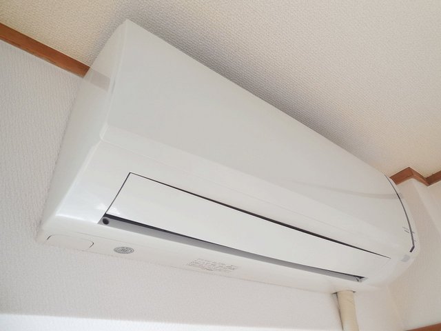 Other room space. Clean air-conditioned rooms