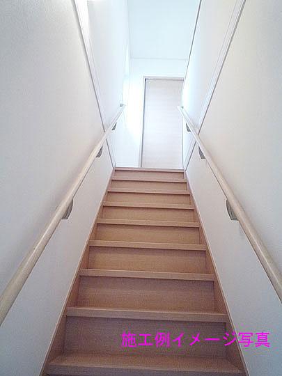 Other introspection. Stairs to the second floor