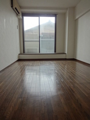 Living and room. Western style room