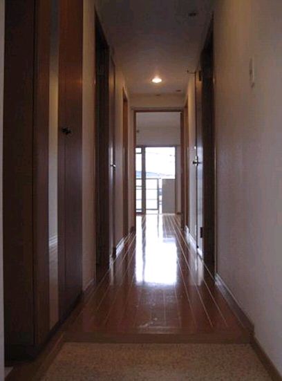 Entrance. Diverted taken between other