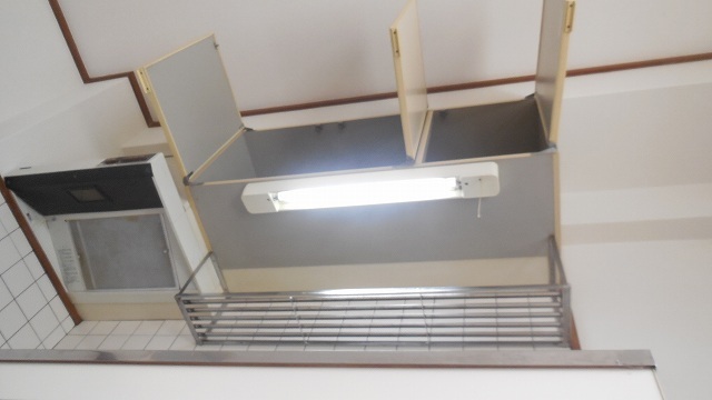 Other room space. Also spacious kitchen shelf cupboard