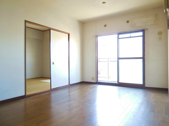 Living and room. Day is a good