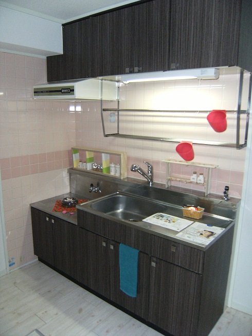 Kitchen. Water purifier but also with integrated faucet!