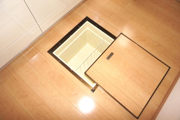 Same specifications photos (Other introspection). (Building 2) same specification