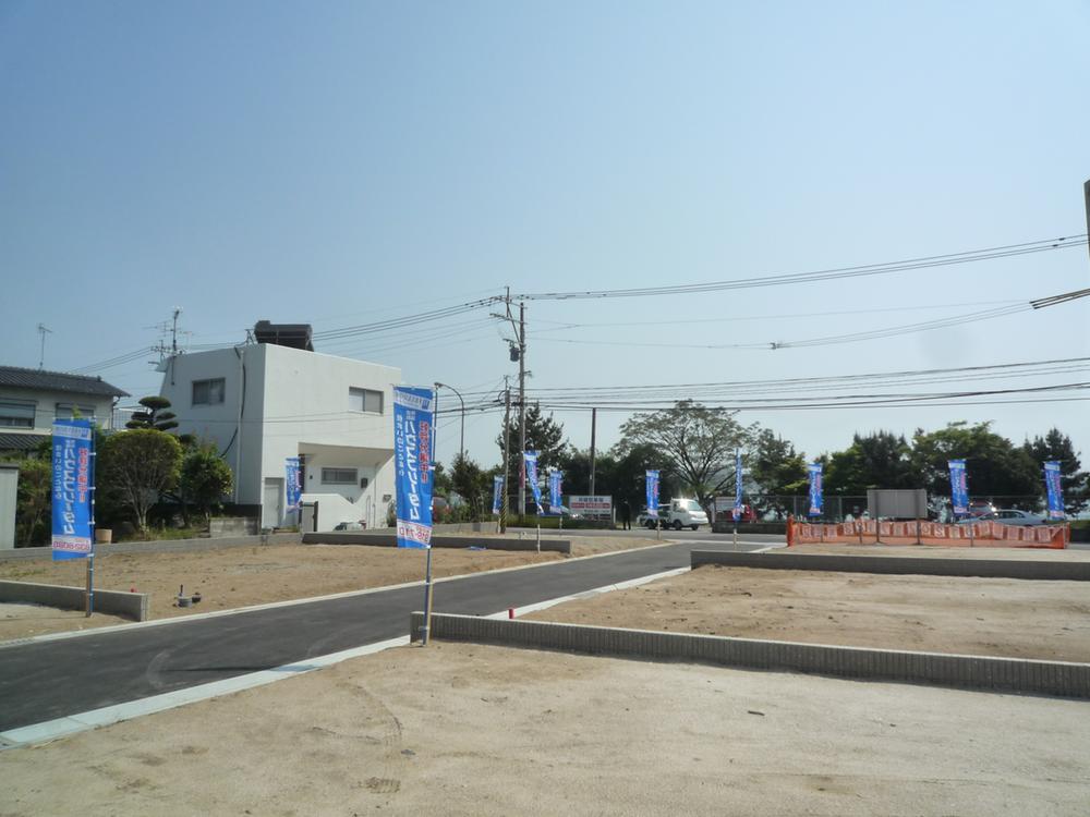 Local land photo.  ◆ All 6 compartment New subdivision ◆