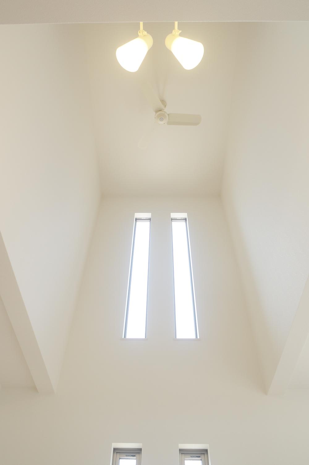 Building plan example (Perth ・ Introspection).  ◆ Model House Interior photo ◆