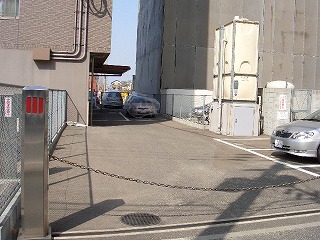 Parking lot. There is parking on site!