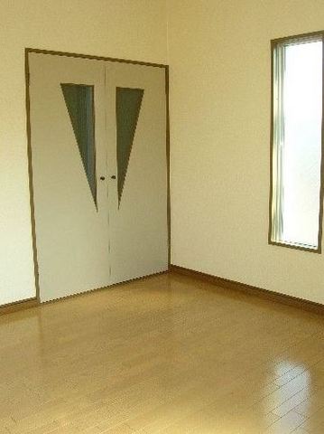 Living and room. Bright keynote of flooring