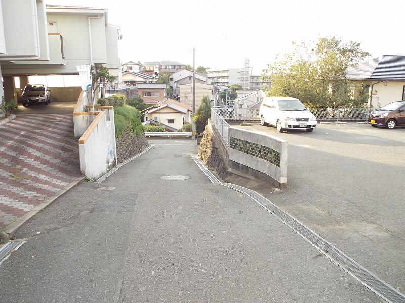 Local photos, including front road. It is the local front road (^_^) /