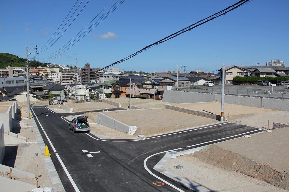 There is no high buildings blocking the view quiet residential area local (July 2013) Shooting. A quiet residential area there is no high buildings blocking the view