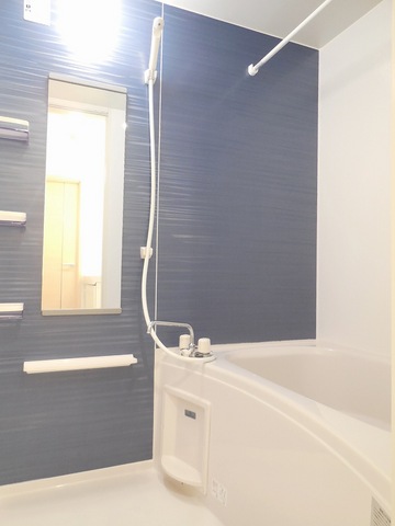 Bath. Stylish bathroom