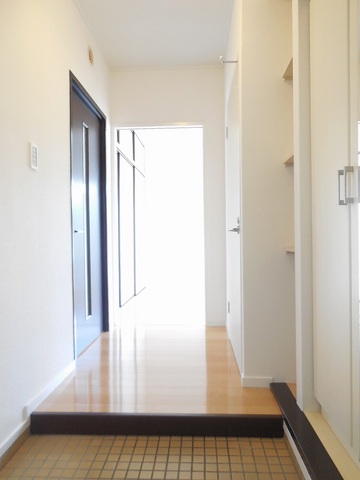 Other room space. Entrance