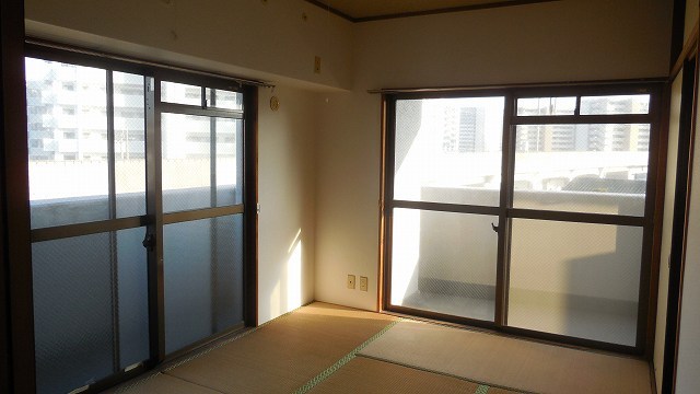 Living and room. Bright Japanese-style room