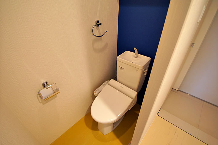 Toilet