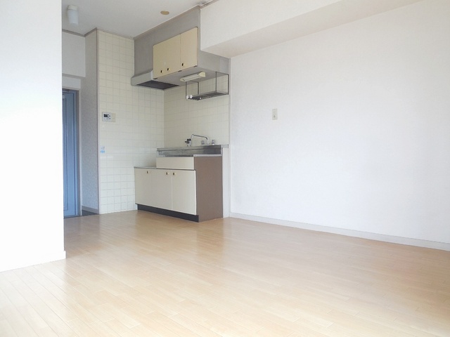 Other room space. Bright flooring