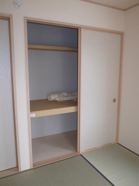 Receipt. Local shooting (10 May 2013)