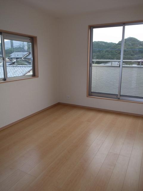 Non-living room. Local shooting (10 May 2013)