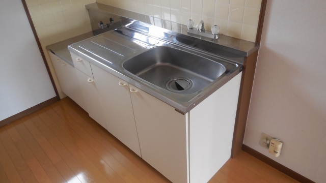 Kitchen. Cooking is easy to kitchen