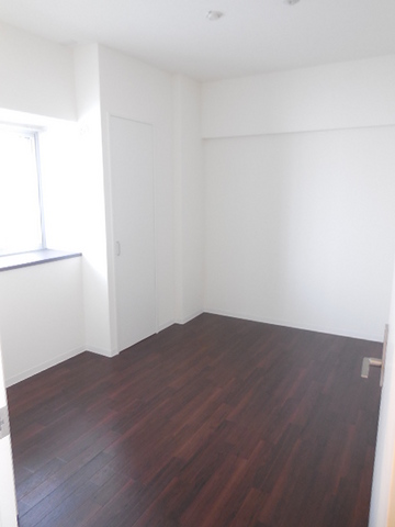 Other room space. Storage is two a room