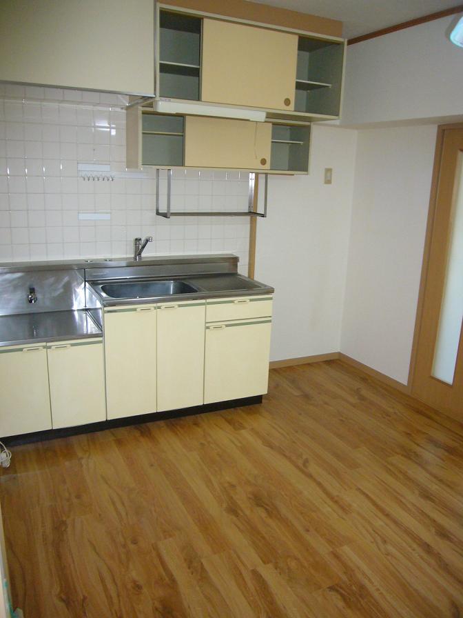 Living and room. dining! 