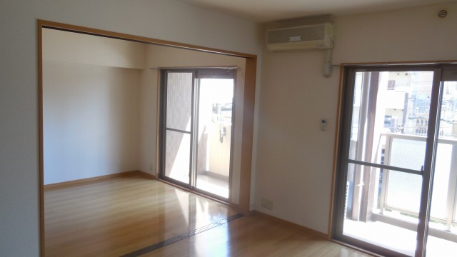 Other room space. Air-conditioned