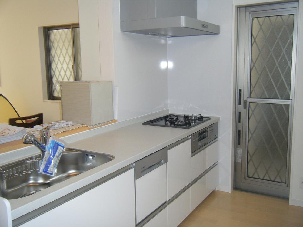 Same specifications photo (kitchen). Same specifications image (Kamishirozu 2 Building)