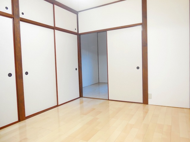 Living and room. It is a space that can be family gatherings