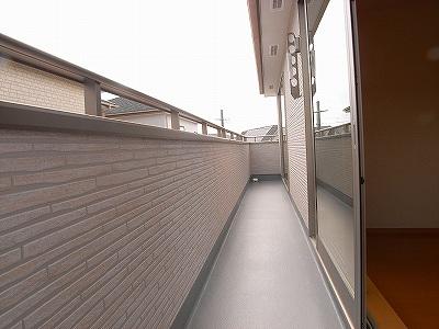 Balcony. Same specifications Photos