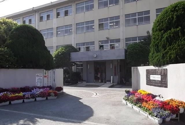 Junior high school. Kashii 1800m to the second junior high school