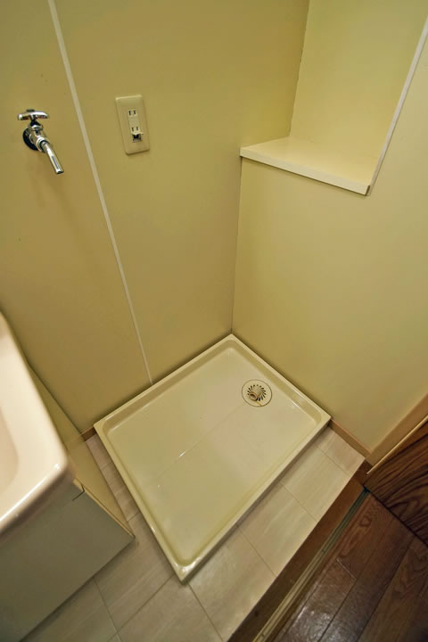 Other. Washing machine Storage