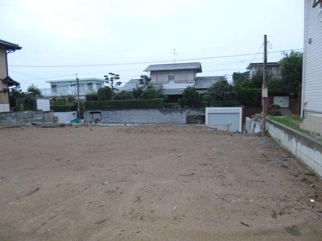 View photos from the local. View from local (September 2013) Shooting