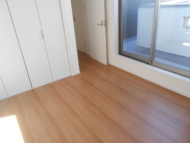 Non-living room. Local shooting (September 2013)